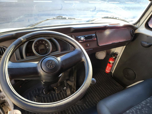 Volkswagen Kombi 1.4 MI STD LOTAÇÃO 8V FLEX 3P MANUAL