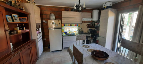 Venta Casa En Las Juntas - 2 Dormitorios