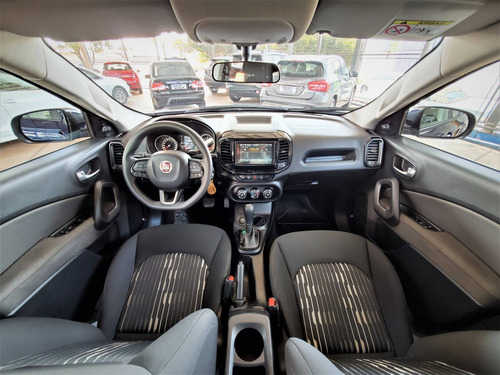 Imagem 10 de 13 de Fiat Toro 1.8 16v Evo Flex Endurance At6