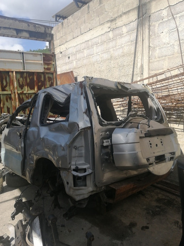 Tapa Caña De Mitsubishi Montero Sport Límite E2