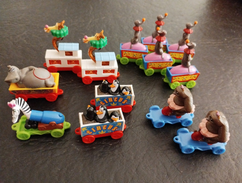 Muñecos Kínder Colección Madagascar Iii Usados. Lote De 13. (Usado)