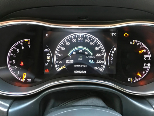 Jeep Gran Cherokee Laredo 4x4 3.6 V-6 4p 2014