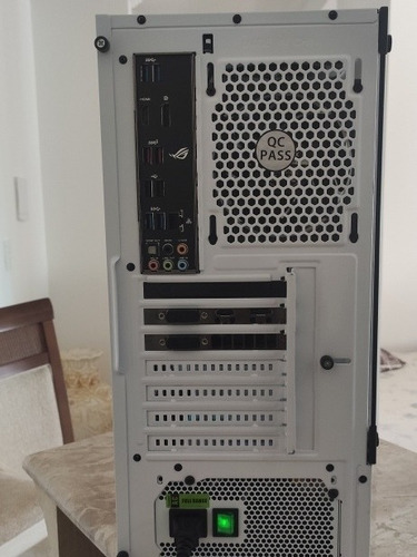 Ryzen 5 3500x + 16 Gb Ram + Nvme + Rx 570