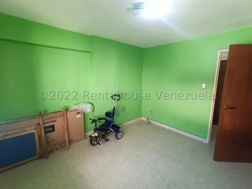 Apartamento En Venta El Paraíso 24-15687