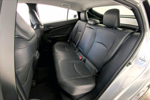 Toyota Prius 2017