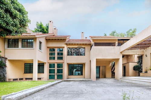 Residencia En Venta San Angel Inn, Lazcano
