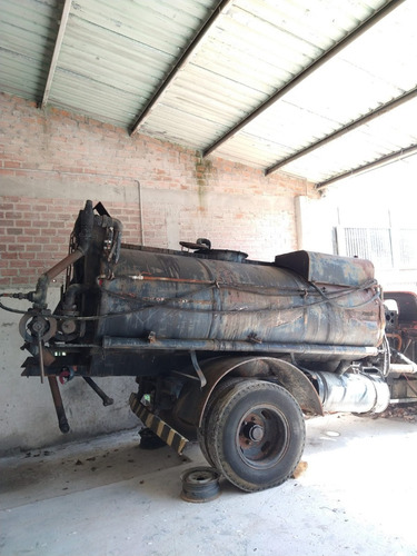 Imagem 1 de 11 de Tanque Para Caminhão De Pavimentação Piche
