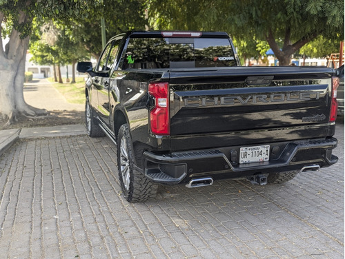 Chevrolet Cheyenne 6.2 2500 Doble Cab High Country 4x4 At