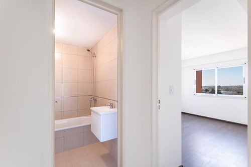 Imagen 7 de 29 de Venta Departamento 2 Amb 50 M2 Cochera Remedios De Escalada Lanus