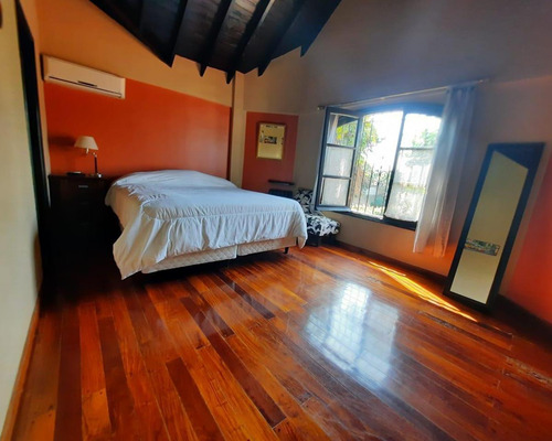Hermoso Chalet 5 Ambientes - Zona Ituzaingó Norte