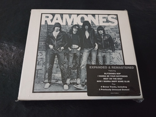 Ramones - Ramones (expanded & Remastered Cd Usa) 