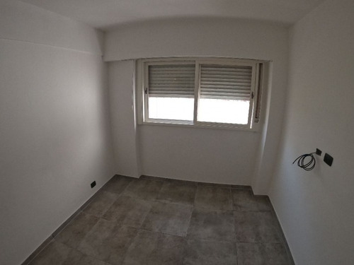 Imagen 5 de 11 de Departamento En Venta En Ramos Mejia