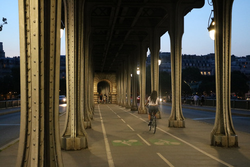Imagen 1 de 5 de Cuadro 7-ciclovia-paris-2 32x20 C/marco De Madera