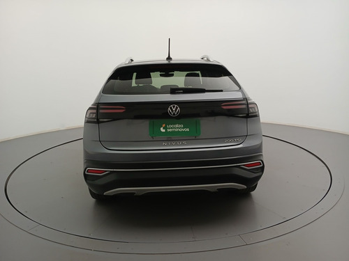Volkswagen Nivus 1.0 200 TSI TOTAL FLEX HIGHLINE AUTOMÁTICO