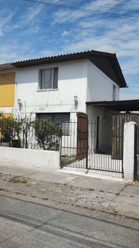Se Vende Casa 3d+1b A Cuadras Del Metro Lo Valledor Pac