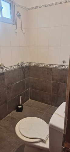 Casa Grande Buen Terreno Y Ubicación