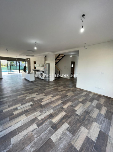 Imagen 7 de 26 de Casa En Venta 4 Dormitorios En Las Golondrinas, Hudson
