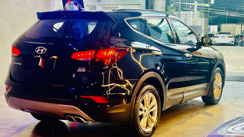 Hyundai Santa Fe 3.3 MPFI 4X4 7 LUGARES V6 270CV GASOLINA 4P AUTOMÁTICO