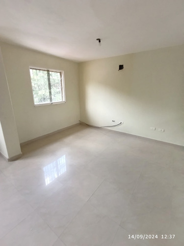 Se Vende Th En Barrio Sucre Maracay