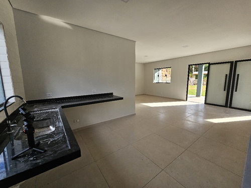 Chácara Nova Com Fácil Acesso ,de 590.000 Por R$550.000