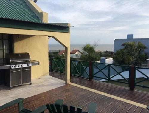 Casa En Venta De 4 Dormitorios En El Chorro