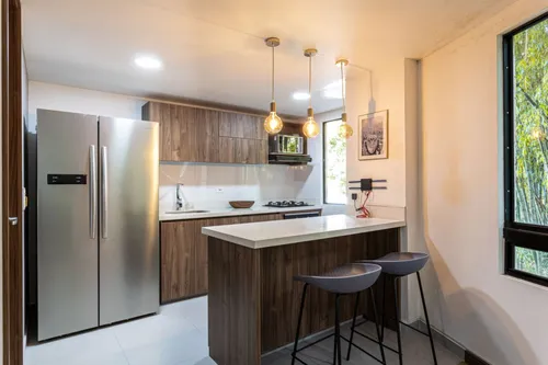 Apartamento En Venta En El Poblado. Cod V16678