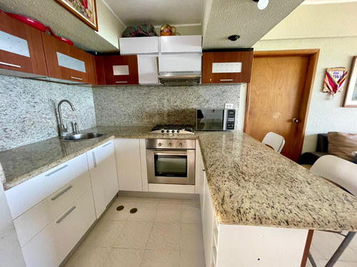Se Vende Apto De 2 Habitaciones De 68 M2 ,lechería, Playa Lido