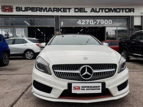 Imagen 4 de 17 de Mercedes Benz 250 Sport 2013