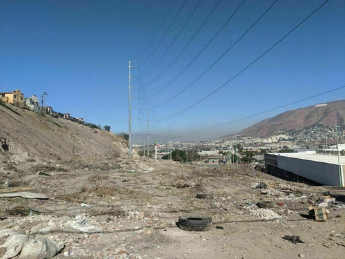 Imagen 4 de 19 de Jardines De La Presa La Mesa
