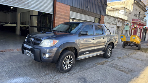 Vendo Mi Hilux Sr 4x4 Muy Buen Estado General Con Varios Acc