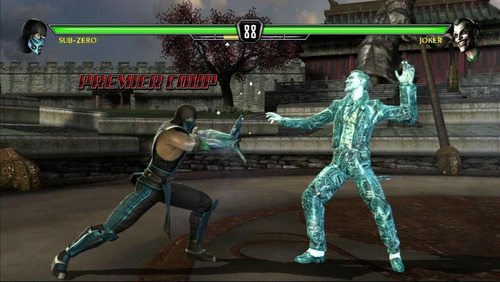 Medios físicos de Mortal Kombat Vs Dc Universe Xbox 360