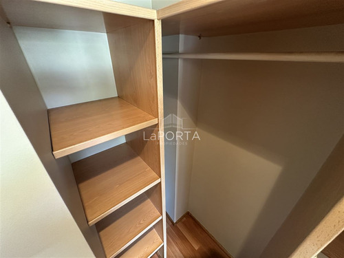 Amplio / Condominio Cerrado / Alto Las Condes