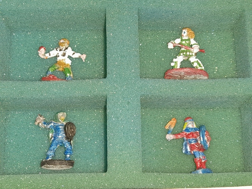 Advanced Dungeons & Dragons 12 Miniaturas De Metal Tsr 1983 (Usado)