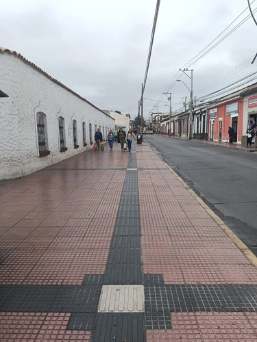 Gran Visibilidad En Zona Comercial Activa (171909)