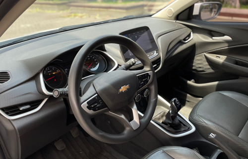 Chevrolet Onix SEDAN PLUS LT 1.0 12V FLEX 4P MEC.