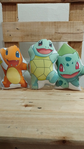 Muñeco Apego X3 Pokemon Charmander Squartle Tipo Almohadón