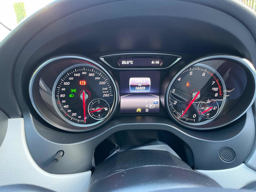 Imagem 12 de 12 de Mercedes-benz Classe Gla 2019 1.6 Night Turbo Flex 5p