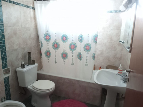 Venta Casa 3 Ambientes Bernal