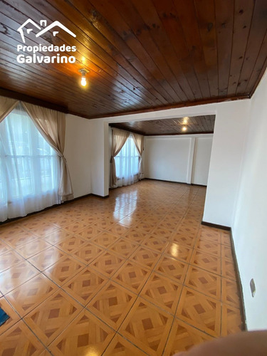 Casa En Venta De 6d 2b La Cisterna