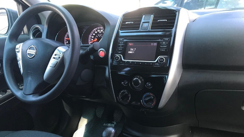 Nissan Versa Advance - Tute Cars Eric