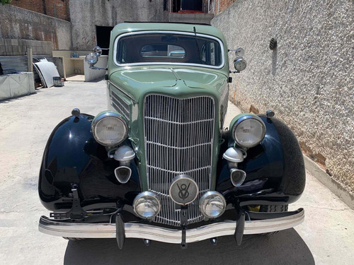 Imagen 4 de 14 de Ford Victoria Sedan