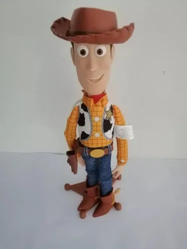 Muñeco woody que sales habla en español
