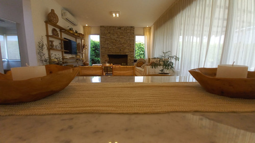 Imagen 27 de 30 de Venta Casa Barrio San Isidro Labrador Pileta Tigre