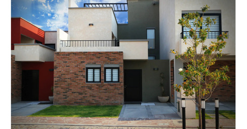 Casa En  Óleo  Zirándaro, San Miguel De Allende