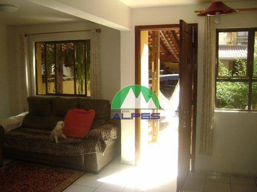 Sobrado Residencial À Venda, Boqueirão, Curitiba. - So0432