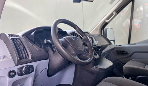 Imagen 9 de 11 de Ford Transit 2016 3.7 Gasolina Van At