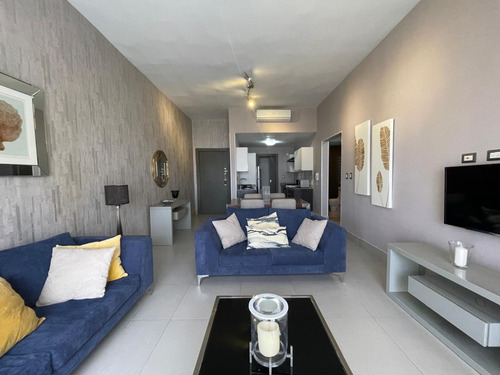 Piantini - Alquilo Apartamento Amueblado En Piantini | 1 Habitación | 1.5 Baños | 1 Parqueo | Us$1,400