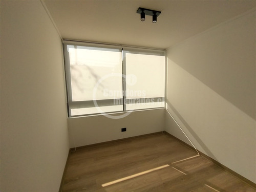 Departamento En Arriendo De 2 Dorm. 2 Baños En Ñuñoa