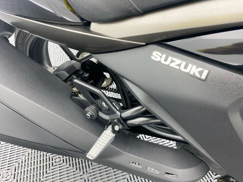 Imagen 23 de 25 de Suzuki Intruder 150