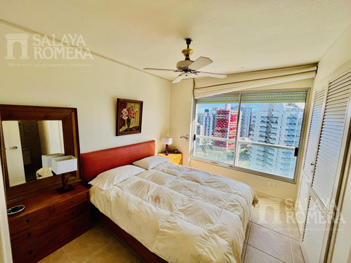 Venta: Apartamento 4 Dormitorios Edificio Estrella De Mar Punta Del Este